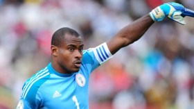 حارس منتخب نيجيريا يهنّئ براهيمي