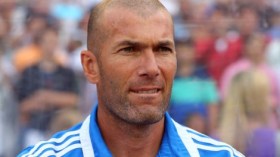 زيدان ترك الثرثرة والشهرة لـ “الرديئين”