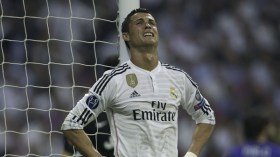 رونالدو يبكي بسبب قسوة “السيّدة العجوز”!