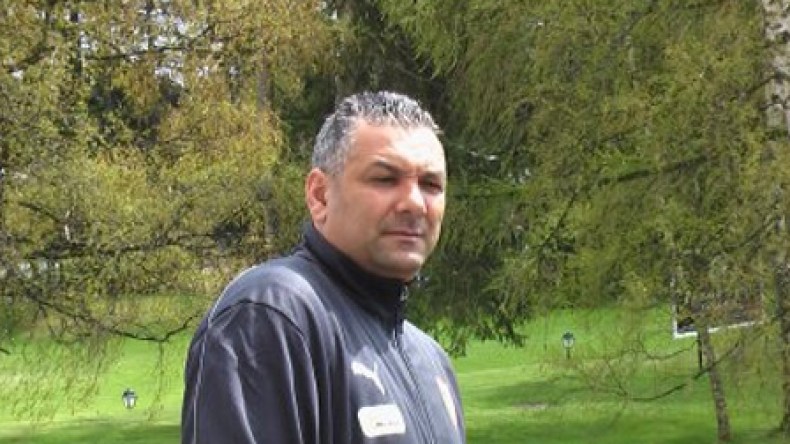 زهير جلول يتعاقد مع النصر العماني