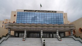 موظفون متهمون بنهب مليار سنتيم في رحلات وهمية للطلبة بتلمسان