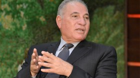 إقالة وزير العدل المصري بعد تطاوله على خاتم الأنبياء والمرسلين