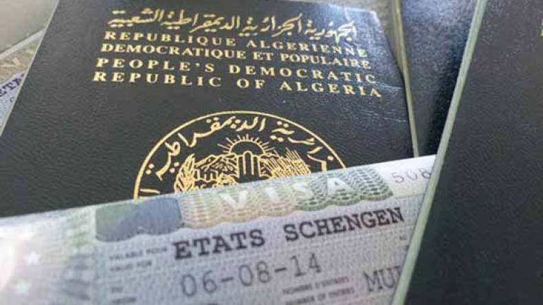 “تي أل أس كونتاكت” يفرض الدفع المسبق لتكاليف خدماته بوهران وعنابة