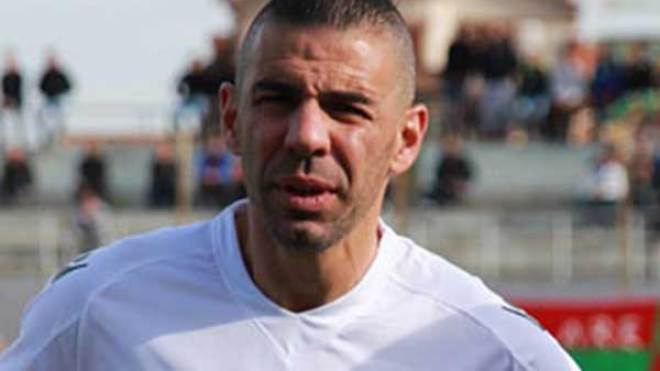 زافور: أنقذوا شبيبة بجاية .. و”الخلاطون” في “الكناري” سيندمون