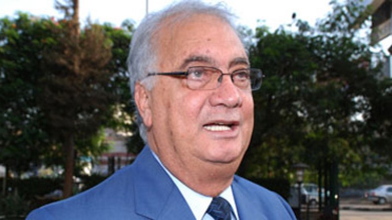 زاهر يطلب 200 ألف دولار مقابل مؤتمرعالمي لشتم الجزائر!