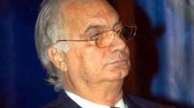 سمير‭ ‬زاهر‭ ‬متهم‭ ‬بتبديد‭ ‬المال‭ ‬العام‭ ‬والإتحاد‭ ‬المصري‭ ‬أمام‭ ‬قاضي‭ ‬التحقيق