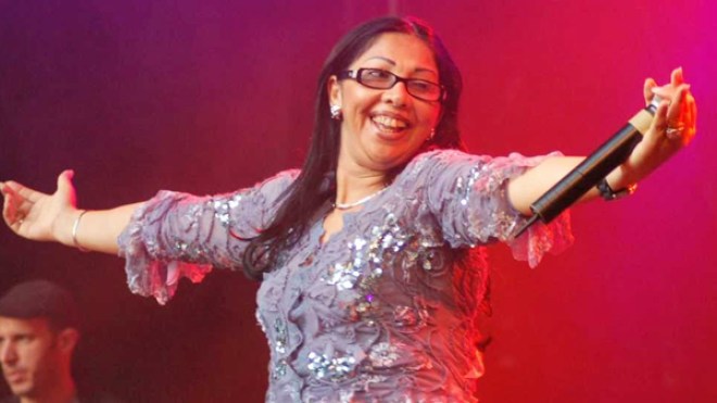 أنغام طربية رائعة والزهوانية تلهب مسرح الكازيف