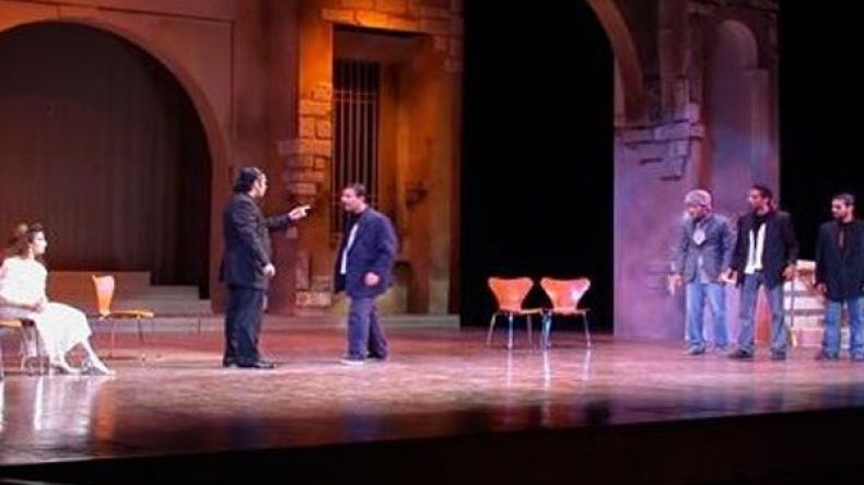 العرض الشرفي لمسرحية “زهرة الوادي” الخميس بقسنطينة