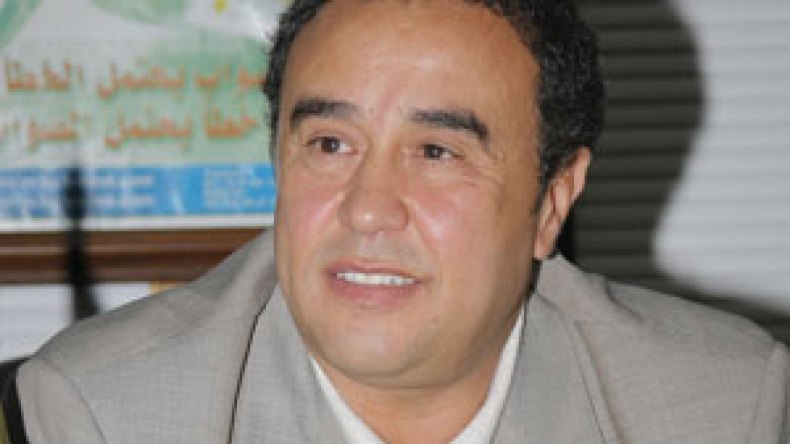 زعيم‮: “‬عمراني‮ ‬باق‮ ‬معنا‮ ‬وازيشال‮ ‬يتماطل‮ ‬ولن‮ ‬يتمكن‮ ‬من‮ ‬مغادرة‮ ‬البليدة‮”