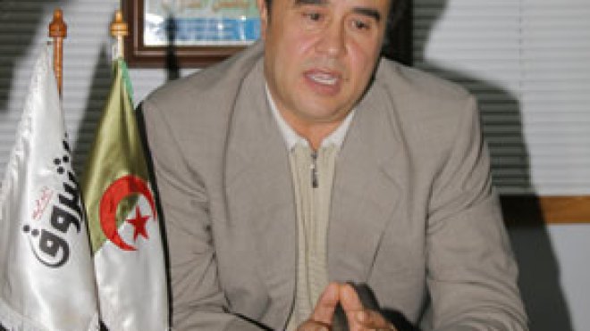 زعيم يرفض مواجهة سطيف هذا الجمعة في بولوغين ويهدد بالانسحاب