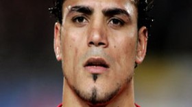 شحاتة‮ ‬يصر‮ ‬على‮ ‬إبعاد‮ ‬زكي‮ ‬من‮ ‬تشكيل‮ ‬الفراعنة