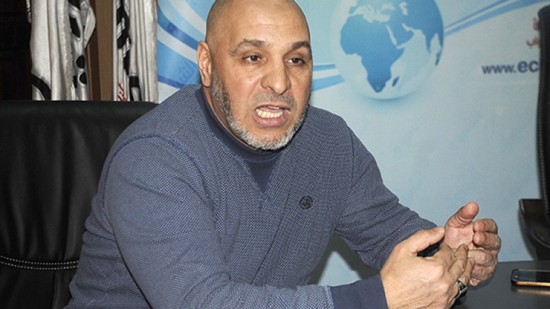 كرتنا بحاجة لـ”ثورة علمية”.. طاقم المنتخب “شلّة أصدقاء” وهذه نصيحتي لماجر