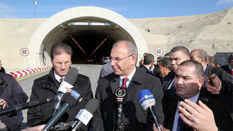 لا تسامح مع الشركات المتأخرة في تسليم المشاريع