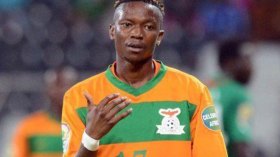 استبعاد أهم نجم زامبي عن صدام الجزائر