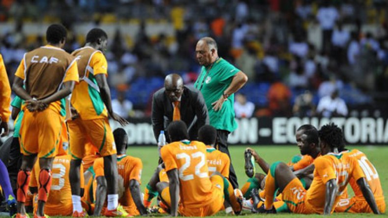 2000 مناصر يدعمون المنتخب الإيفواري في كأس إفريقيا