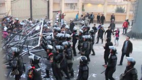 وزارة الصحة المصرية: أسباب الوفاة اختناقات الغاز المسيل للدموع وكسور بالرقبة