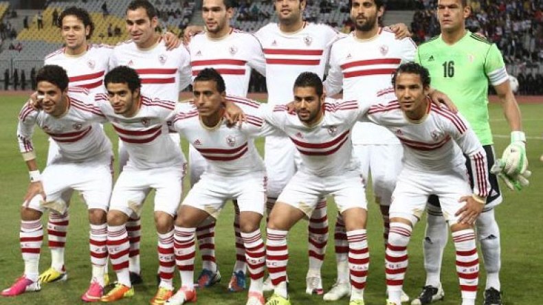 الزمالك المصري يتدرب نهارا في رمضان