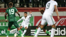 الزامبيون يصفون الهزيمة بـ”المذلة”.. ويحملون مدربهم مسؤوليتها