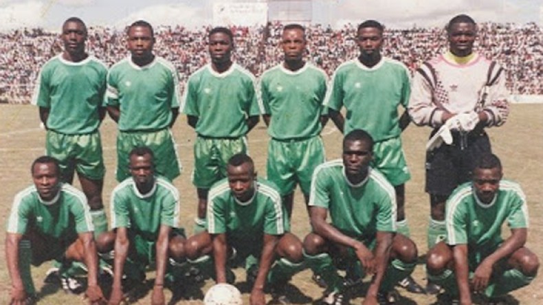 سقطت طائرة زامبيا وبلغ منتخبها النهائي