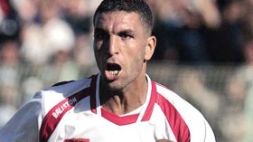 زاوي يُحمّل حيمودي مسؤولية الهزيمة أمام مولودية العلمة