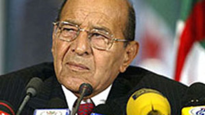 زرهوني يهدد بمقاضاة الجمعيات الخارجة عن القانون