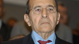 زرهوني يستدعي رؤساء الدوائر والبلديات في ندوة وطنية