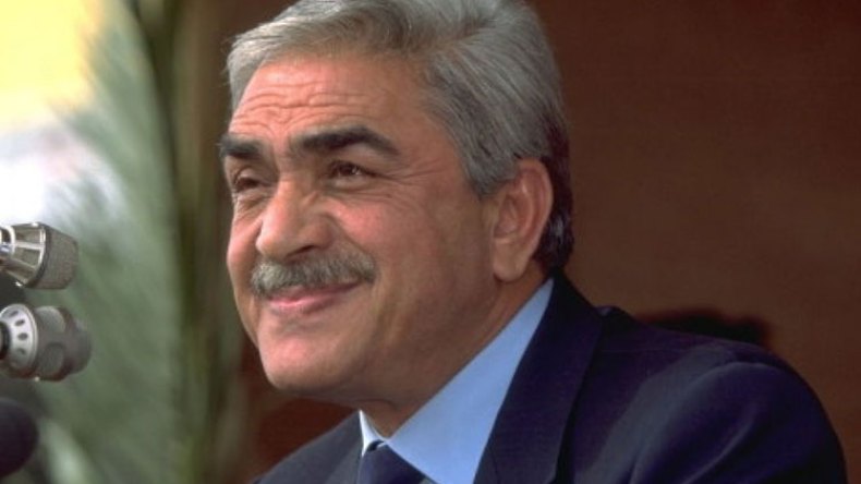Zeroual: “The People And ANP Army Must Unite To Make Democratic Transition A Success”