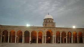 الحكومة التونسية تسترجع السيطرة على جامع الزيتونة