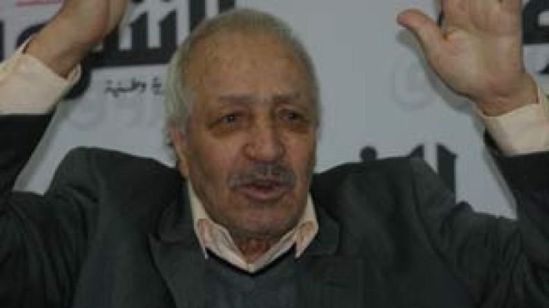 “ضباط فرنسا” دفعوني للانقلاب على بومدين