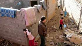 “نحن أبناء الجزائر.. رحلونا لقد سئمنا من الوضع”