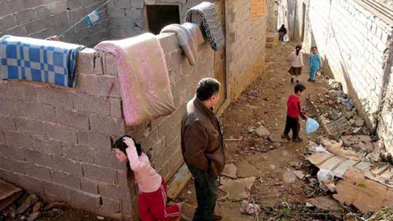 “نحن أبناء الجزائر.. رحلونا لقد سئمنا من الوضع”