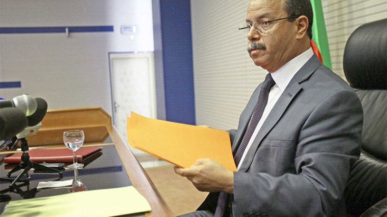 زغماتي يطالب بتقرير عن احتجاجات أمناء الضبط والأسلاك المشتركة