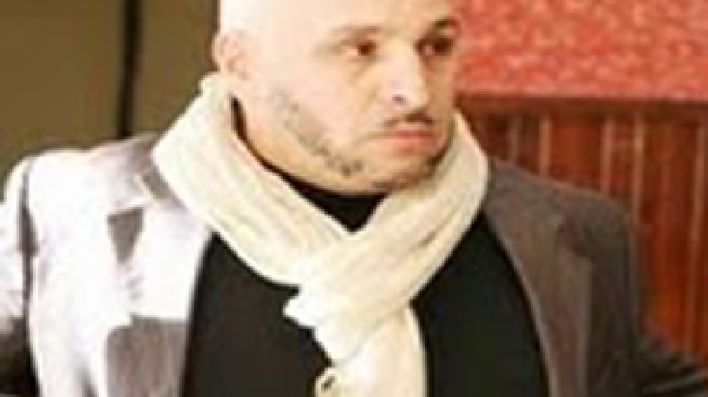 زكري  يطالب  بمستحقاته  وسرار  يشترط  المرور  عبر  العدالة