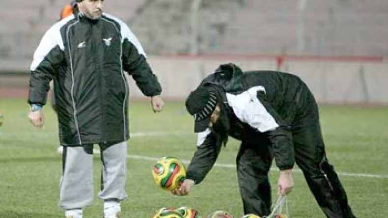 زكري  يمتثل  يوم  12  أوت  أمام  لجنة  الانضباط  للفاف