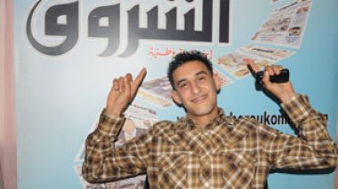 Baaziz Othmani alias Zenda combat les égyptiens via Youtube