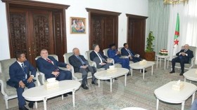 تبون يستقبل وزراء خارجية دول جوار ليبيا