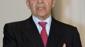 زرهوني: حافظوا على الديمقراطية و بن بوزيد: دروس ومسابقات حول الإنتخابات