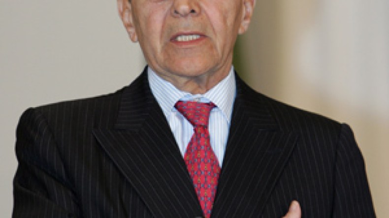 زرهوني: حافظوا على الديمقراطية و بن بوزيد: دروس ومسابقات حول الإنتخابات