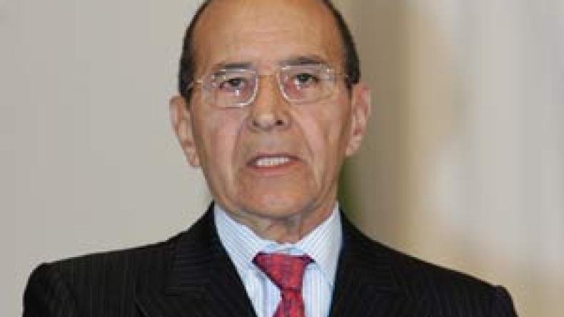 رد على سعيد سعدي ورمى بالكرة في مرمى الأحزاب