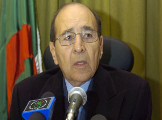 Security forces kill three terrorists behind Algerian President assassination attempt: interior minister