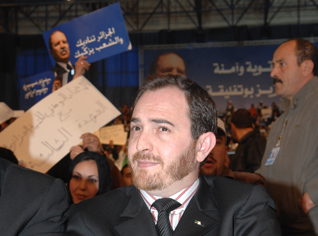 Le fils de Zeroual soutient Bouteflika