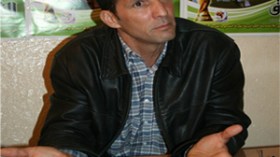 “‬إبعاد‭ ‬المحليين‭ ‬جاء‭ ‬متأخرا‭..‬‮ ‬والتخلي‭ ‬عن‭ ‬زياية‭ ‬ظلم‮”‬