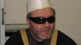 إمام مسجد سيفن سستر راود للشروق:جزائريو المهجر يسألون عن فتاوى الزواج وليس الجهاد