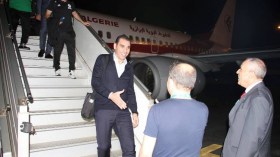 زطشي يلتحق بالمنتخب الوطني في قطر ويحفز الجميع