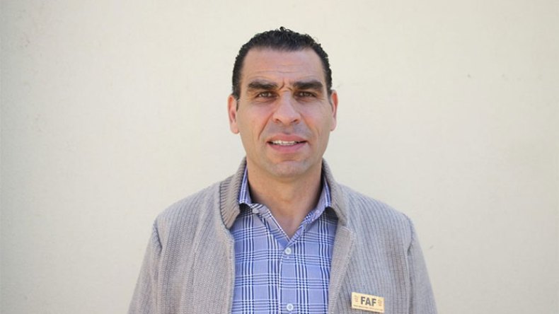 زطشي ينتظر الضوء الأخضر لخلافة نفسه