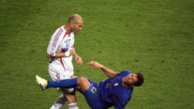 ماتيراتزي يعود لِيُثير الجدل مُجدّدا حول “نطحة” زيدان