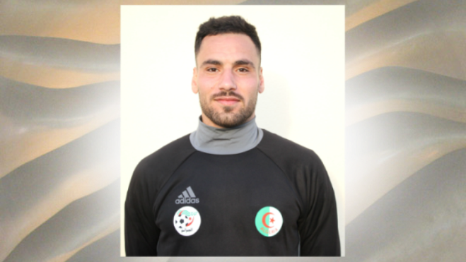 دولي جزائري سابق يلتحق بِالبطولة الليبية