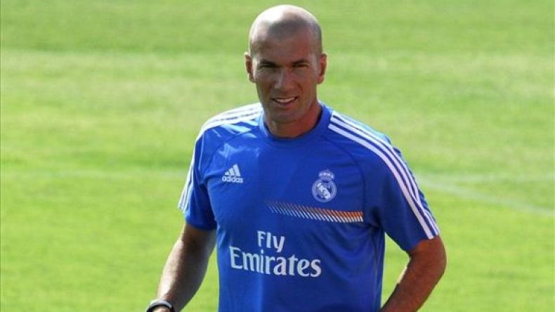 زيدان ينال شهادة “مناجير عام”