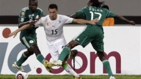 الإعلام الفرنسي: زياني بإمكانه العودة إلى “الخضر”!