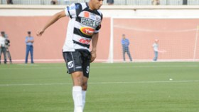 زياية يتعرض لاعتداء ويغادر سطيف